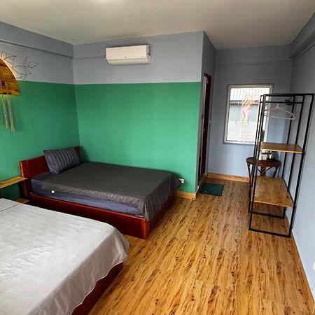 Roomy Guesthouse Kaoh Touch Exterior photo